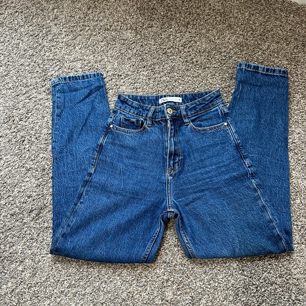 ZARA MOM JEANS